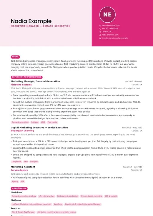 Aperçu du modèle de CV Marketing CV — une mise en page corporate