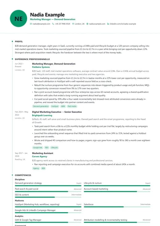 Aperçu du modèle de CV Modern Clean — une mise en page modern