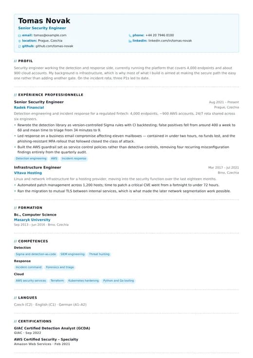 Aperçu du modèle de CV Modern Tech — une mise en page modern