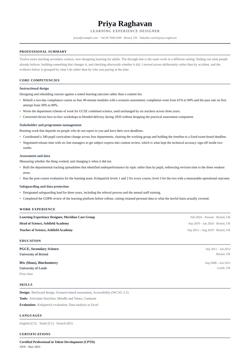 Functional CV CV template preview — a classic résumé layout